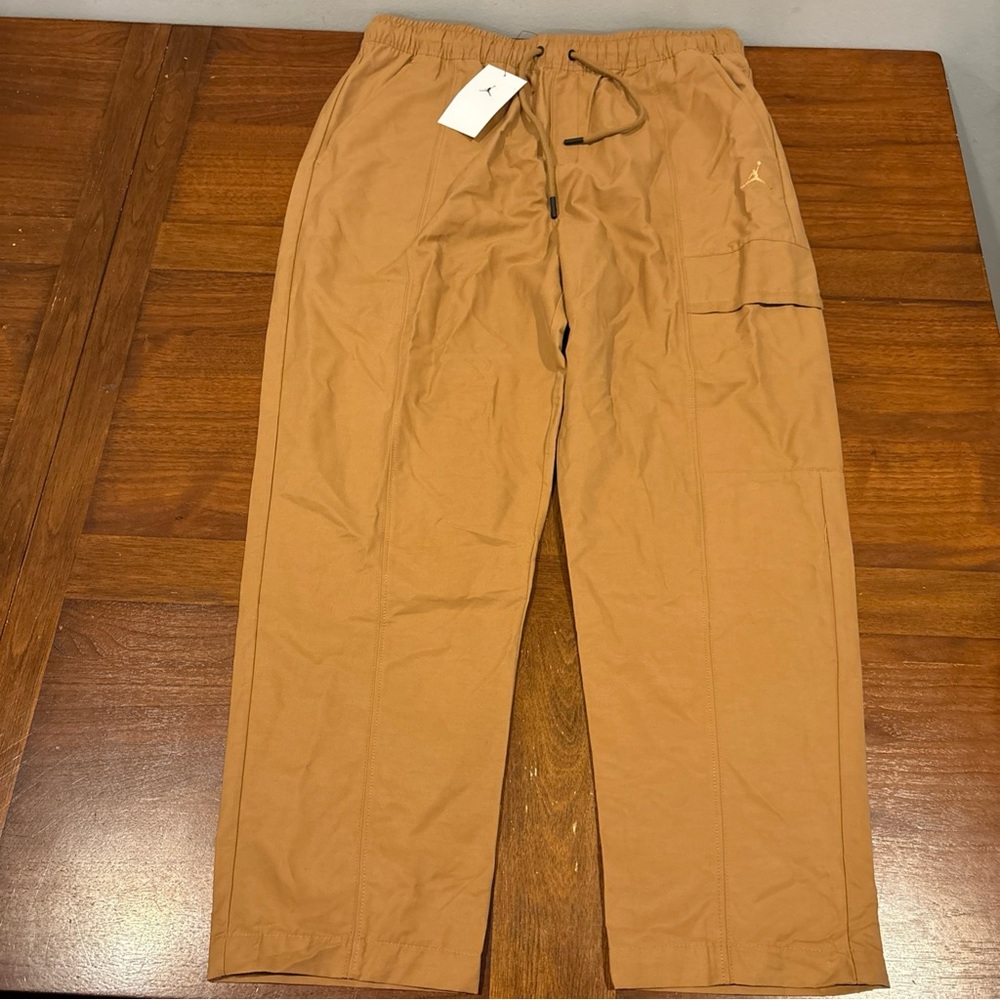 Nike Men's Jordan Essentials Woven Pants Legend Brown Size Large NWT